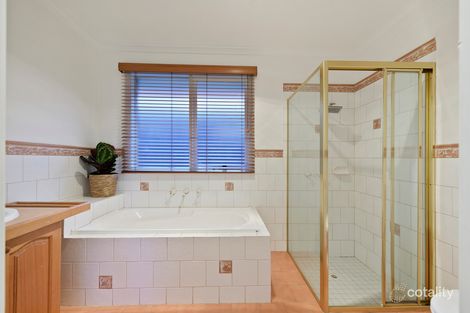 Property photo of 16 Tormorvey Avenue Hillside VIC 3037