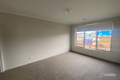 Property photo of 109 Willandra Circuit Warragul VIC 3820