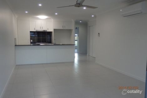 Property photo of 8 Golden Street Caloundra West QLD 4551