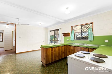 Property photo of 21 Cooloola Crescent Urangan QLD 4655