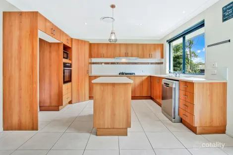 Property photo of 1 Lord Howe Avenue Shell Cove NSW 2529