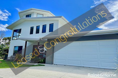 Property photo of 20 Hovea Drive Pottsville NSW 2489