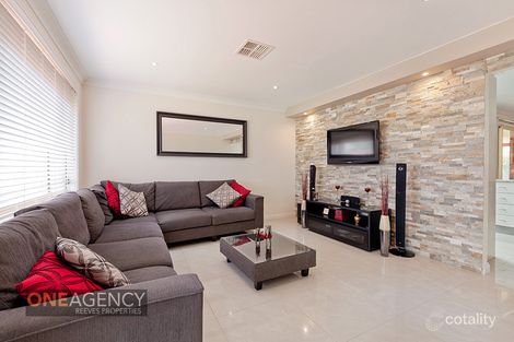 Property photo of 5 Winna Place Glenmore Park NSW 2745