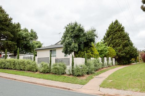 Property photo of 2 Pasco Street Mawson ACT 2607