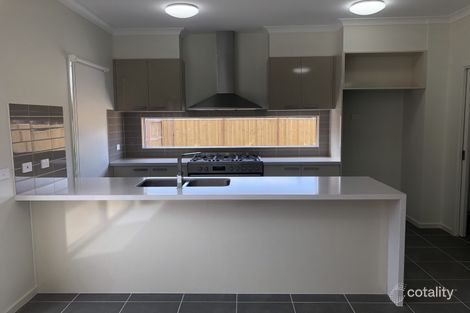 Property photo of 39 Bowling Avenue Point Cook VIC 3030