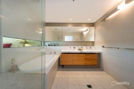 Property photo of 304/205 King Arthur Terrace Tennyson QLD 4105