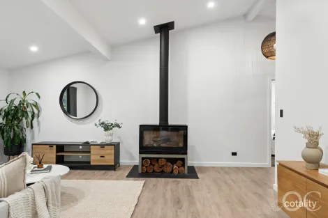 Property photo of 8 Meadowvale Road Coromandel Valley SA 5051