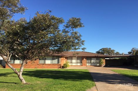 6 School St, Hanwood, NSW 2680