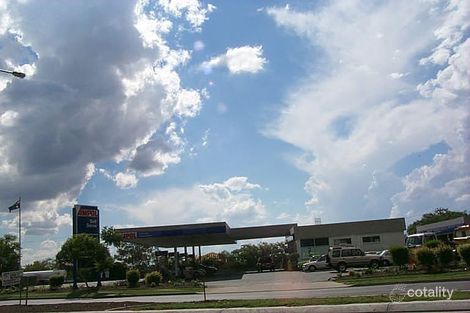 297 Pinelands Rd, Sunnybank Hills, QLD 4109