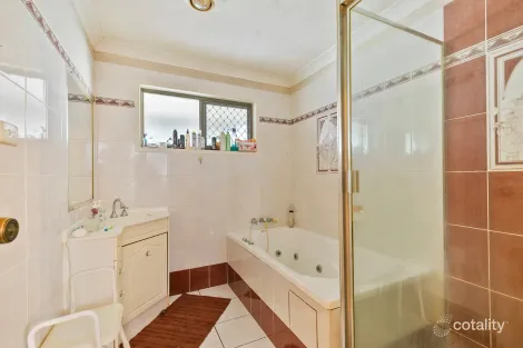 Property photo of 16 Palman Place Narangba QLD 4504