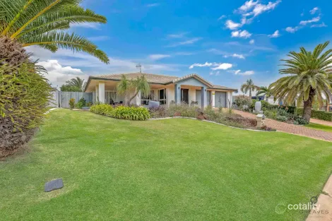Property photo of 231 Barolin Esplanade Coral Cove QLD 4670