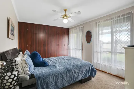 Property photo of 24 Washington Drive Craigmore SA 5114