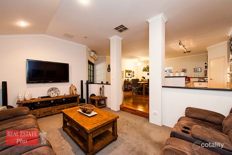 Property photo of 22 Camellia Loop Forrestfield WA 6058