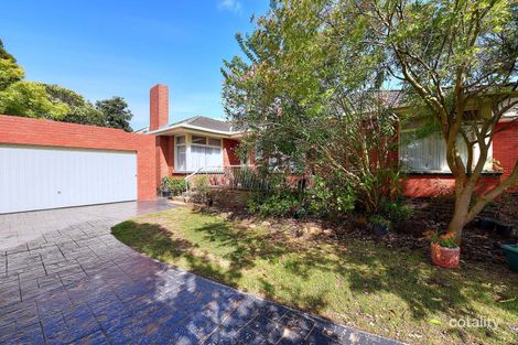 Property photo of 2 Oxley Close Glen Waverley VIC 3150