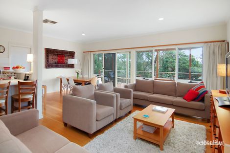 Property photo of 19 Thomas Street Eltham VIC 3095