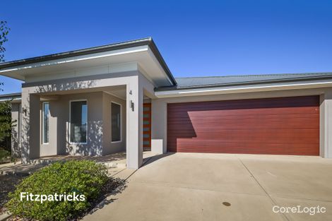 Property photo of 4 Chipp Place Lloyd NSW 2650