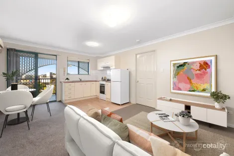 Property photo of 43/51 Leopard Street Kangaroo Point QLD 4169