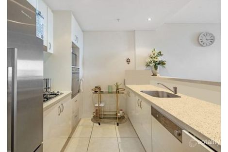 Property photo of 910/1 Como Crescent Southport QLD 4215