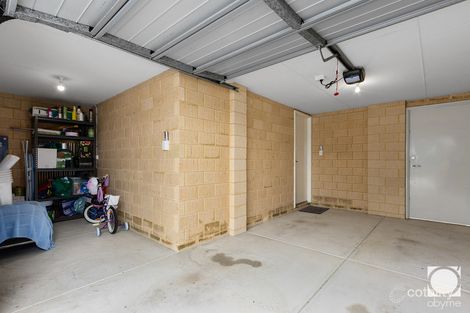 Property photo of 32 Gicha Close Lake Coogee WA 6166