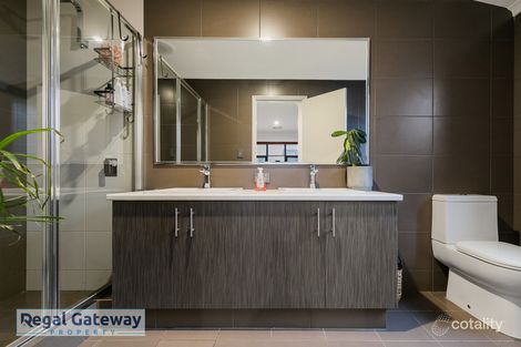 Property photo of 6 Claymore Place Piara Waters WA 6112