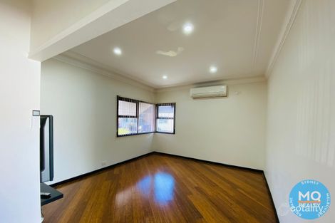 Property photo of 6 Dawn Crescent Regents Park NSW 2143