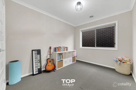 Property photo of 69 Clydevale Avenue Clyde North VIC 3978