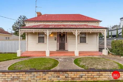 Property photo of 77 Sternberg Street Kennington VIC 3550