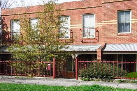 430 Neill St, Soldiers Hill, VIC 3350