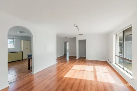 Property photo of 39 Mandfield Way Parmelia WA 6167