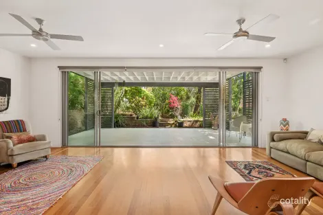 Property photo of 40 Eureka Street Kelvin Grove QLD 4059