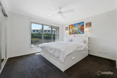 Property photo of 117/5 Angela Way Pimpama QLD 4209