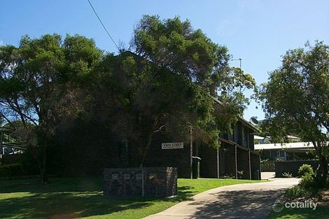 3 View St W, West Gladstone, QLD 4680