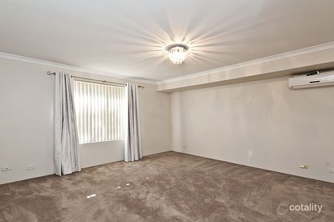 Property photo of 14 Northecut Rise Parmelia WA 6167