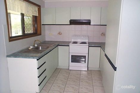 Property photo of 17 Miller Crescent Burrum Heads QLD 4659