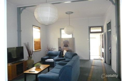Property photo of 14 West Street Childers QLD 4660