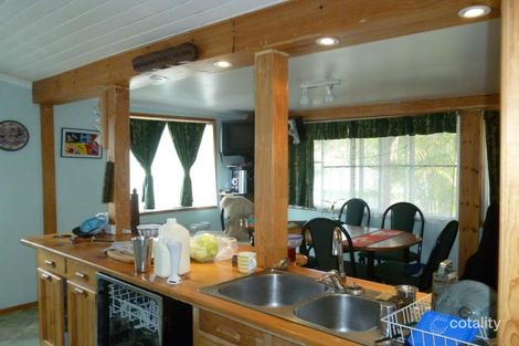 Property photo of 14 West Street Childers QLD 4660