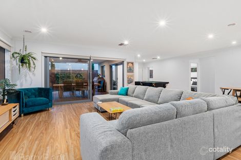 Property photo of 15 Circus Avenue Point Cook VIC 3030