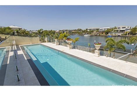 Property photo of 20 West River Links Boulevard Helensvale QLD 4212