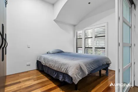 Property photo of 71/53 Vernon Terrace Teneriffe QLD 4005