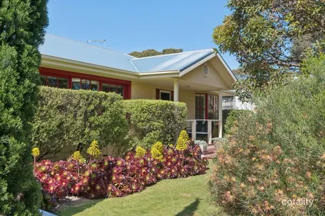 16 Marcia Ave, Rye, VIC 3941