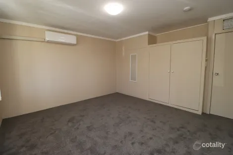 2/50 Fourth Ave, Parkside, QLD 4825