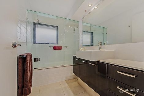 Property photo of 7 Britannia Avenue Broadbeach QLD 4218