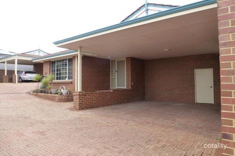 Property photo of 2 Gumina Place Lake Coogee WA 6166