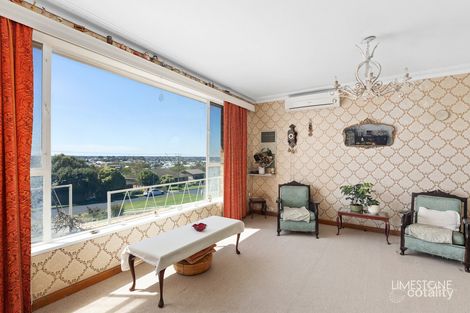 Property photo of 23 Lake Terrace East Mount Gambier SA 5290