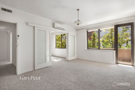 3/7 Dickens St, Elwood, VIC 3184