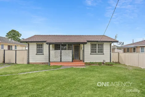 Property photo of 13 Kimbarra Crescent Koonawarra NSW 2530