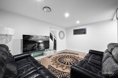 Property photo of 2/50 Malachite Road Eagle Vale NSW 2558