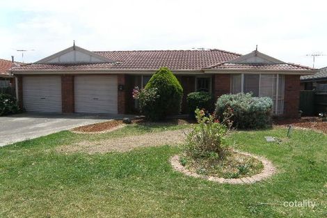 Property photo of 19 Mirabella Close Werribee VIC 3030