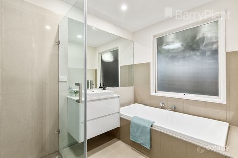 Property photo of 97 Lakeview Drive Lilydale VIC 3140