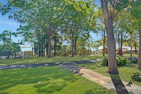 Property photo of 32 Coast Road Macleay Island QLD 4184